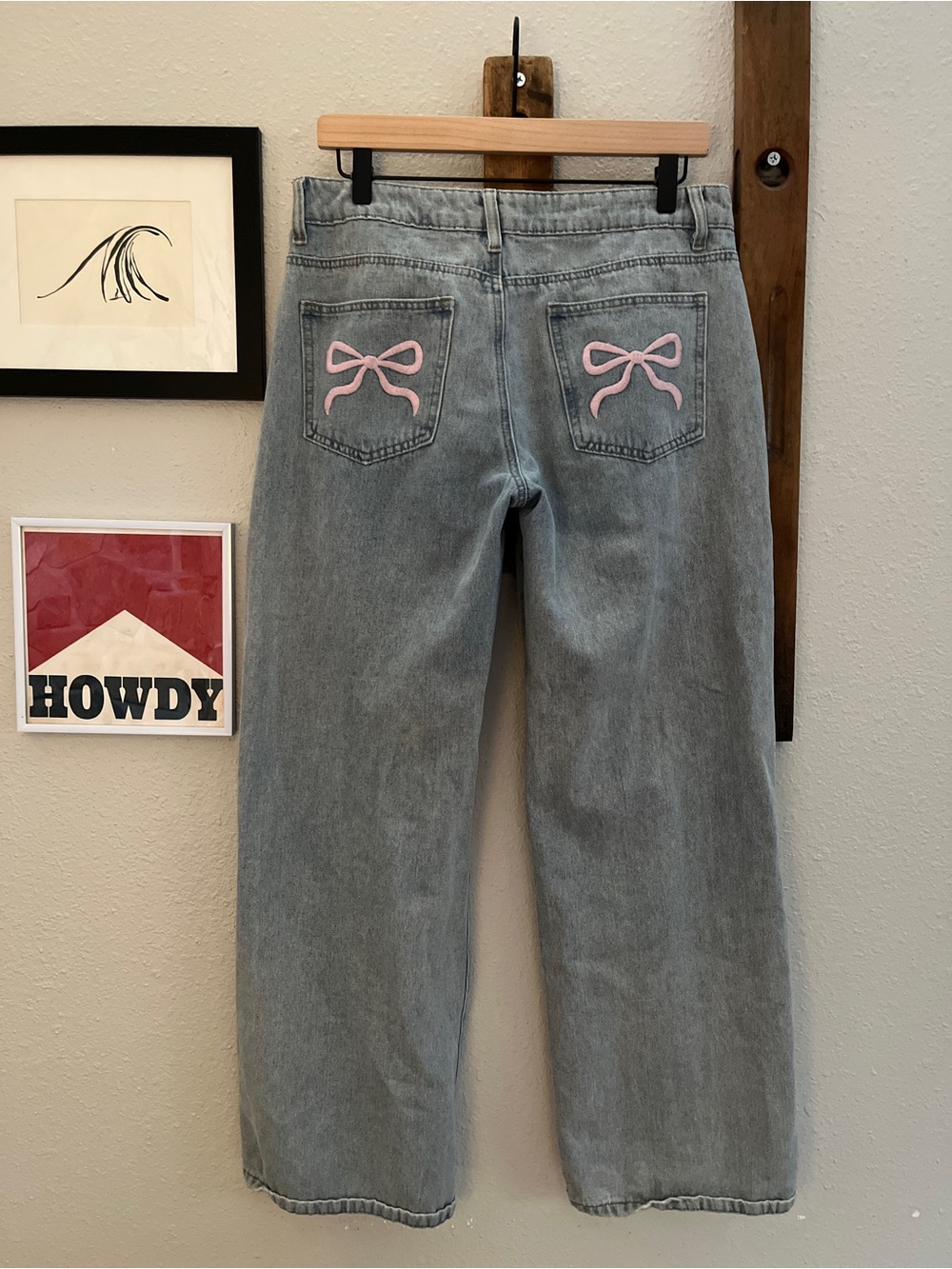 $98 Edikted Wide Leg Baggy Denim Jeans Pink Bows on Pockets Size Medium - Picture 7 of 10
